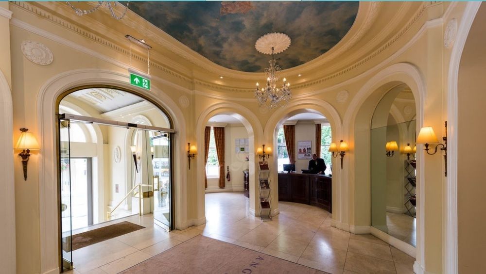 Hotel The Angel 3*